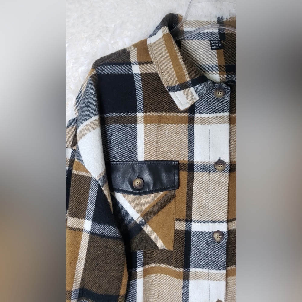 SHEIN Women’s Checkered Shirt Jacket in Black, Brown, and White Size XL - Picture 3 of 8